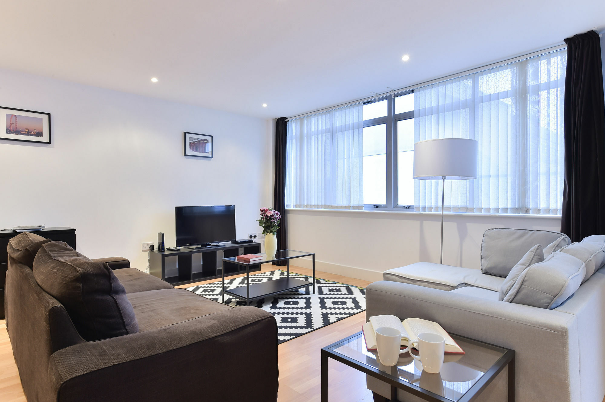 Tower Bridge Superior Apartments 런던 외부 사진