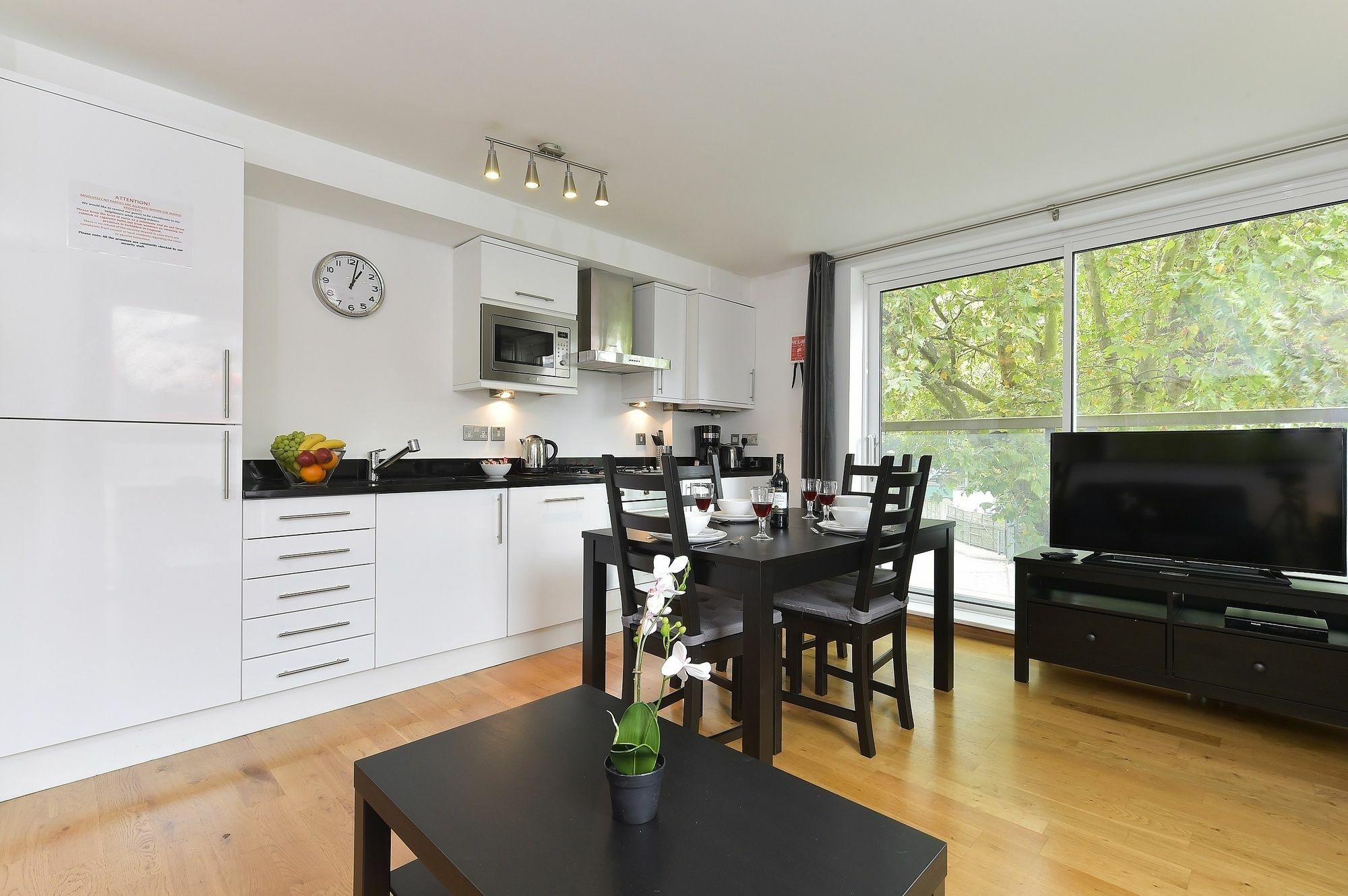 Tower Bridge Superior Apartments 런던 외부 사진