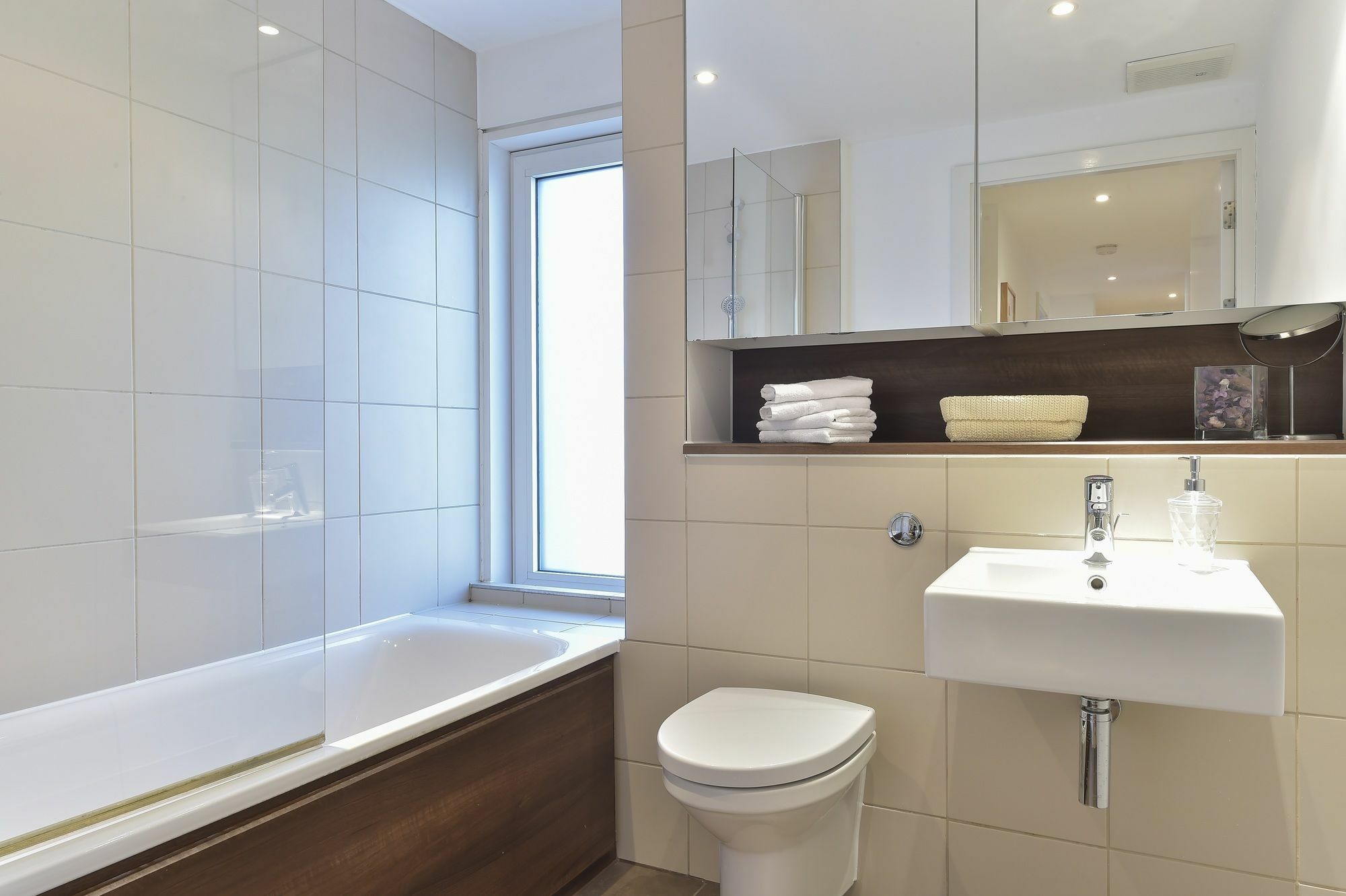 Tower Bridge Superior Apartments 런던 외부 사진